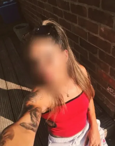 Fatima, 30