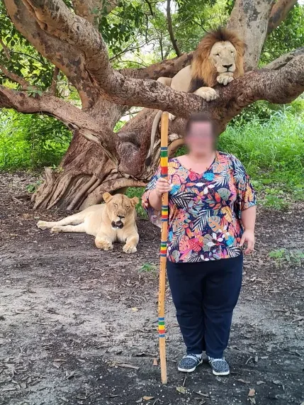 Helena, 31