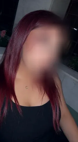 Karoline, 26