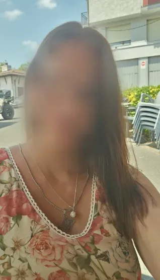 Marianne, 39