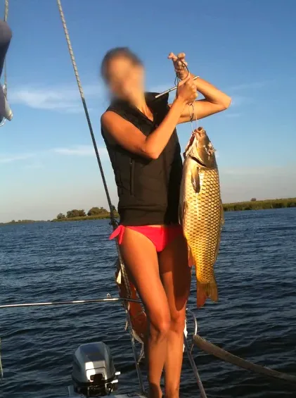 Rosa, 39