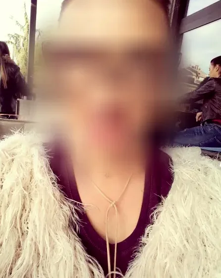 Selma, 35